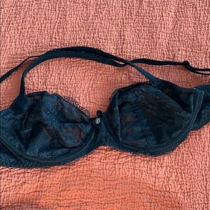 Victorias Secret Body lace bra